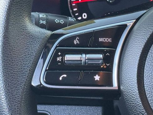 Used 2023 Kia Forte LXS FWD image 15