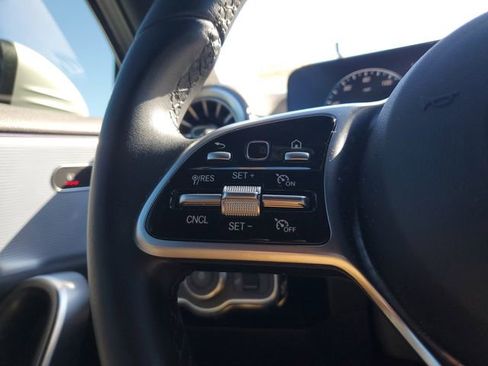 Used 2022 Mercedes-Benz A 220 image 24