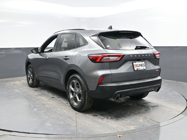 Used 2025 Ford Escape ST-Line AWD/4WD image 10