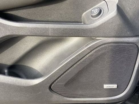 Used 2023 GMC Terrain Denali w/ Black Diamond Edition image 20