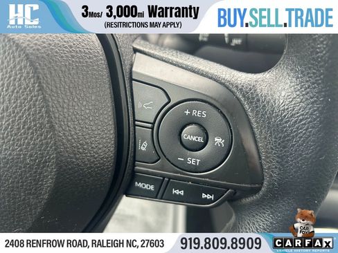 Used 2022 Toyota Corolla LE image 27