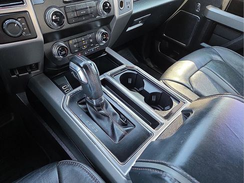 Used 2019 Ford F150 Platinum image 25