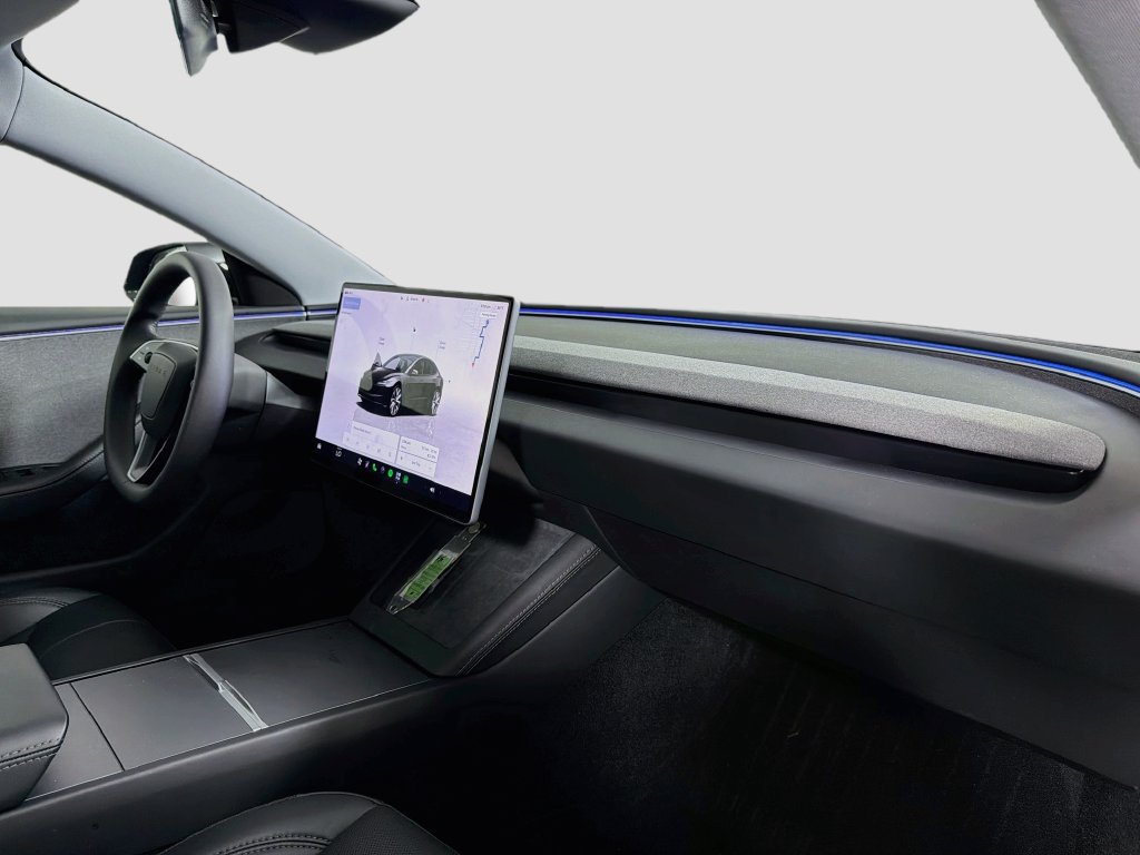 Used 2024 Tesla Model 3 Standard Range RWD image 31
