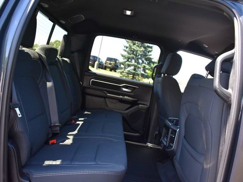 Used 2025 RAM 1500 Big Horn AWD/4WD image 30