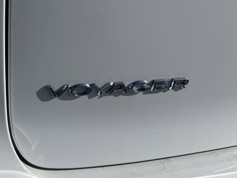New 2026 Chrysler Voyager LX image 26