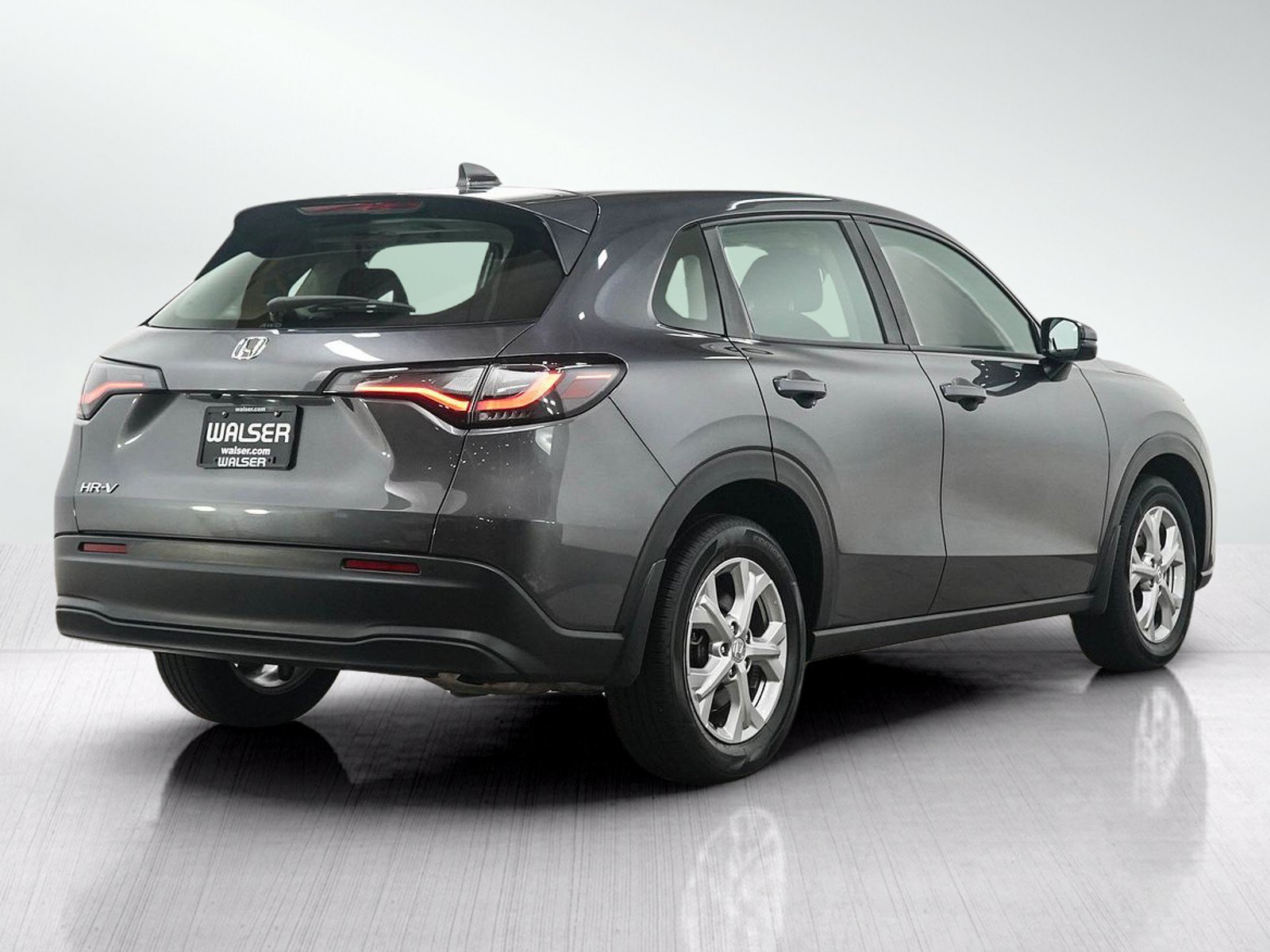 Used 2024 Honda HR-V LX image 5