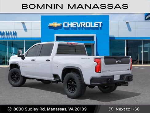 New 2026 Chevrolet Silverado 2500 ZR2 w/ ZR2 Bison Edition AWD/4WD image 4