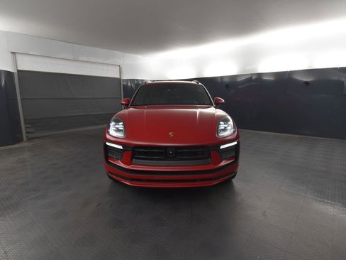New 2025 Porsche Macan S image 8