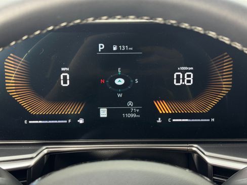 Used 2024 Kia Sorento S w/ Panoramic Sunroof Package image 17