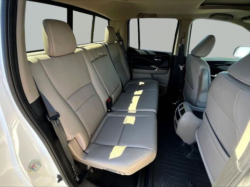 Used 2019 Honda Ridgeline RTL-E image 26
