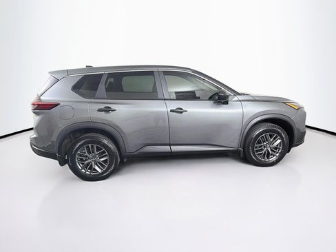 Used 2024 Nissan Rogue S AWD/4WD image 10
