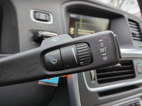 Used 2013 Volvo S60 T5 image 26