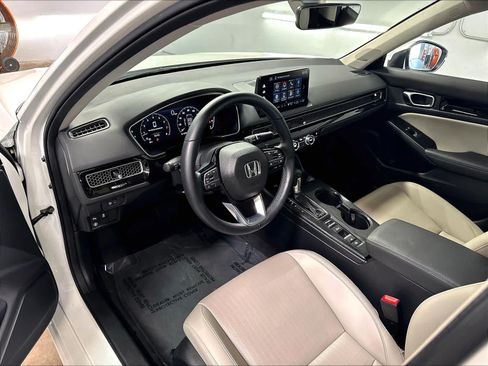 Used 2024 Honda Civic Touring image 15