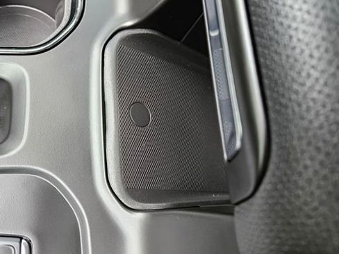 Used 2024 GMC Sierra 3500 AT4 w/ AT4 Preferred Package image 32