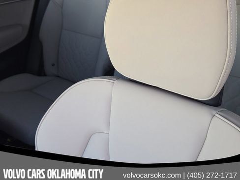 Used 2026 Volvo XC90 B6 Plus AWD/4WD image 15