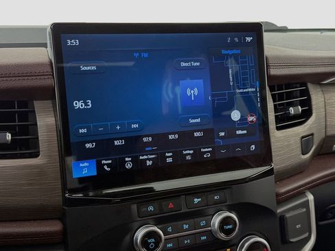 Used 2024 Ford Expedition Max Limited image 17