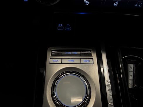 Used 2023 Genesis G80 2.5T AWD/4WD image 27