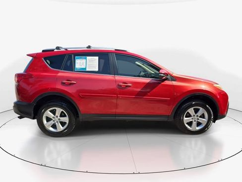 Used 2013 Toyota RAV4 XLE FWD image 5