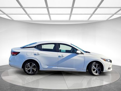 Used 2023 Nissan Sentra SV image 2