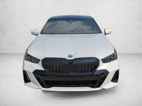 New 2027 BMW 550e xDrive w/ Executive Package AWD/4WD image 6