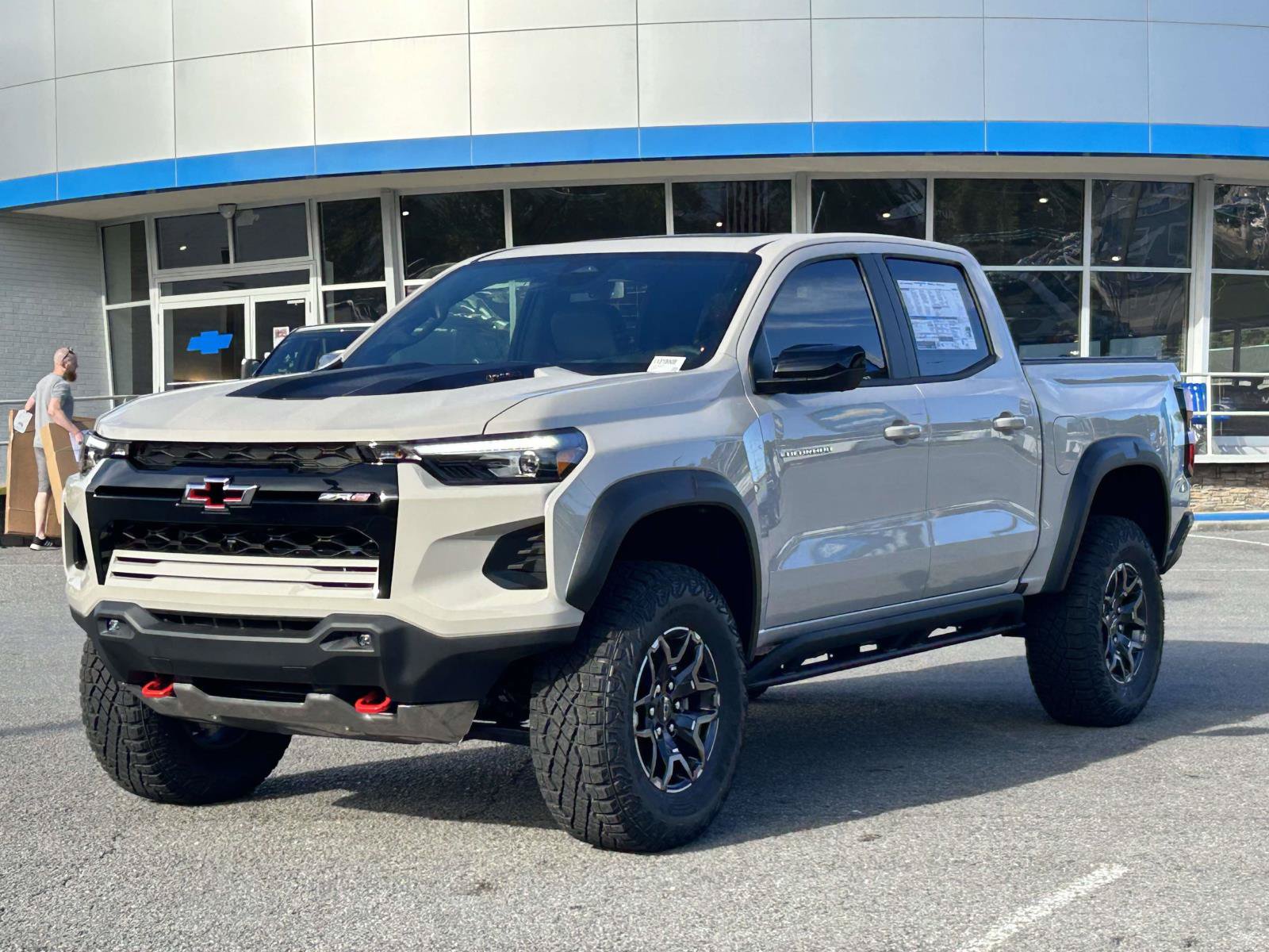 New 2026 Chevrolet Colorado ZR2 w/ Technology Package AWD/4WD image 3