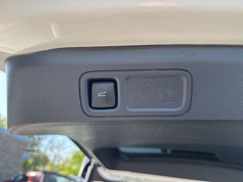 Used 2024 Ford Expedition Timberline image 24