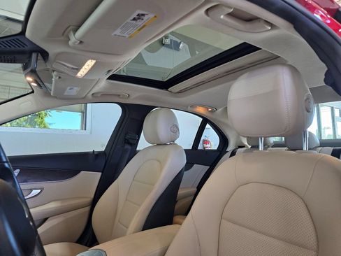 Used 2021 Mercedes-Benz C 300 4MATIC Sedan image 23