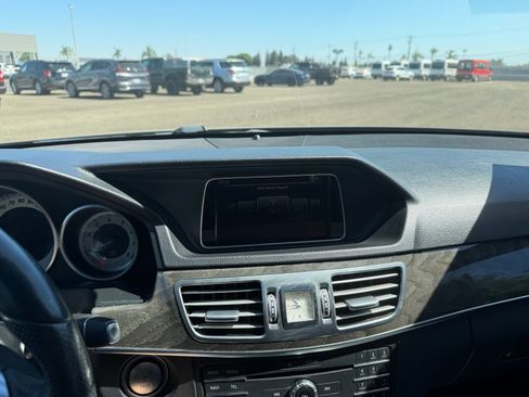 Used 2016 Mercedes-Benz E 350 Sedan image 22
