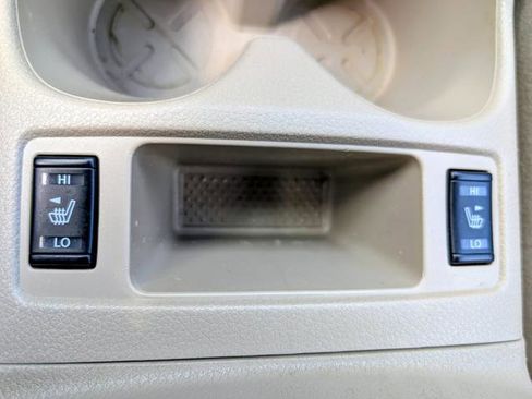 Used 2017 Nissan Rogue SL w/ SL Premium Package FWD image 9