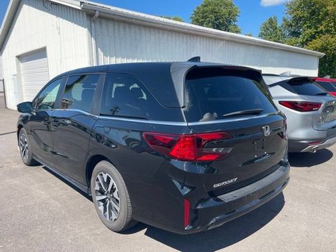 Used 2025 Honda Odyssey EX-L image 5