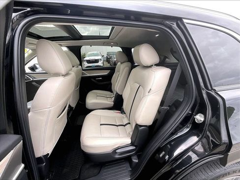Used 2024 MAZDA CX-90 3.3 Turbo w/ Premium Package AWD/4WD image 15