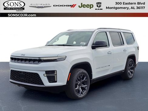 New 2026 Jeep Grand Wagoneer Limited AWD/4WD image 1