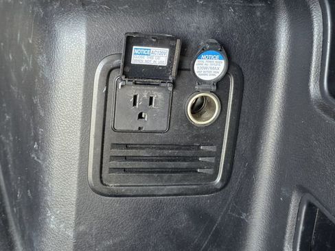 Used 2018 Toyota 4Runner TRD Off-Road Premium image 30