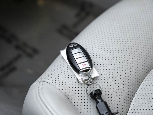 Used 2012 INFINITI G37 x w/ Premium Pkg image 61