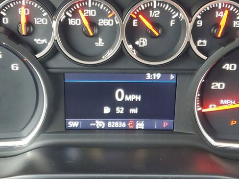 Used 2019 Chevrolet Silverado 1500 LT Trail Boss w/ Convenience Package image 11