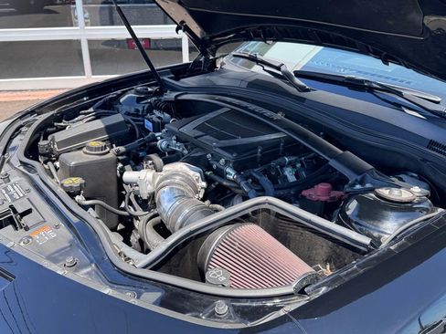Used 2013 Chevrolet Camaro SS w/ SS Performance Package RWD image 22