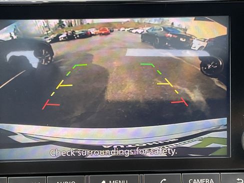 Used 2024 Nissan Altima 2.5 SV image 13