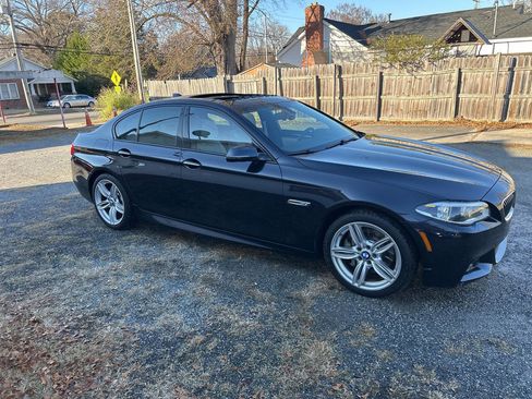 Used 2015 BMW 535i xDrive 535i xDrive AWD 4dr Sedan image 9