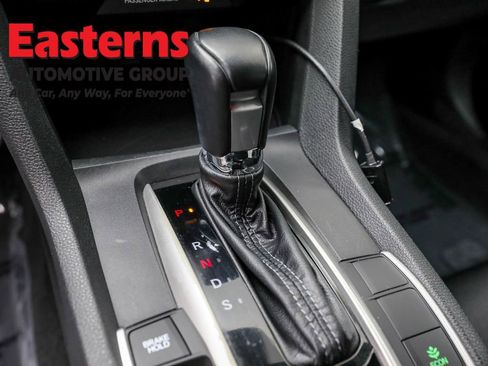 Used 2020 Honda Civic Sport image 13