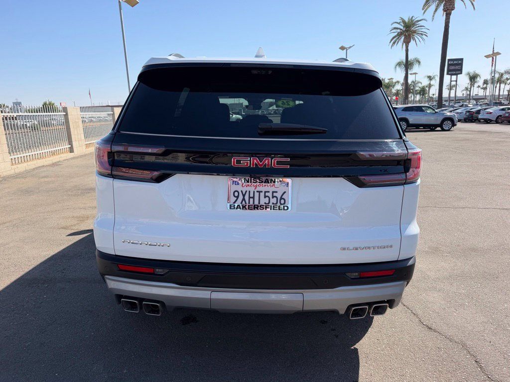 Used 2026 GMC Acadia Elevation FWD image 5