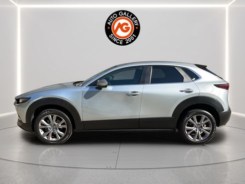 Used 2021 MAZDA CX-30 FWD 2.5 S w/ Select Package image 4