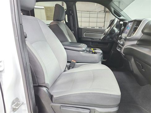 Used 2022 RAM 2500 Big Horn image 33