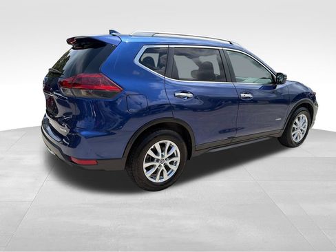 Used 2018 Nissan Rogue SV FWD image 7