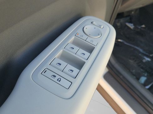 New 2026 Hyundai Santa Fe SE image 19