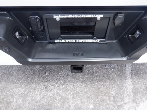 Used 2023 Ford F150 XLT w/ Equipment Group 302A High RWD image 9