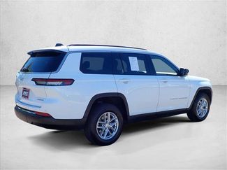 Used 2024 Jeep Grand Cherokee L Laredo AWD/4WD video 4