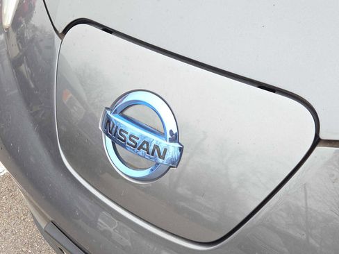 Used 2016 Nissan Leaf S w/ Charger Package image 11