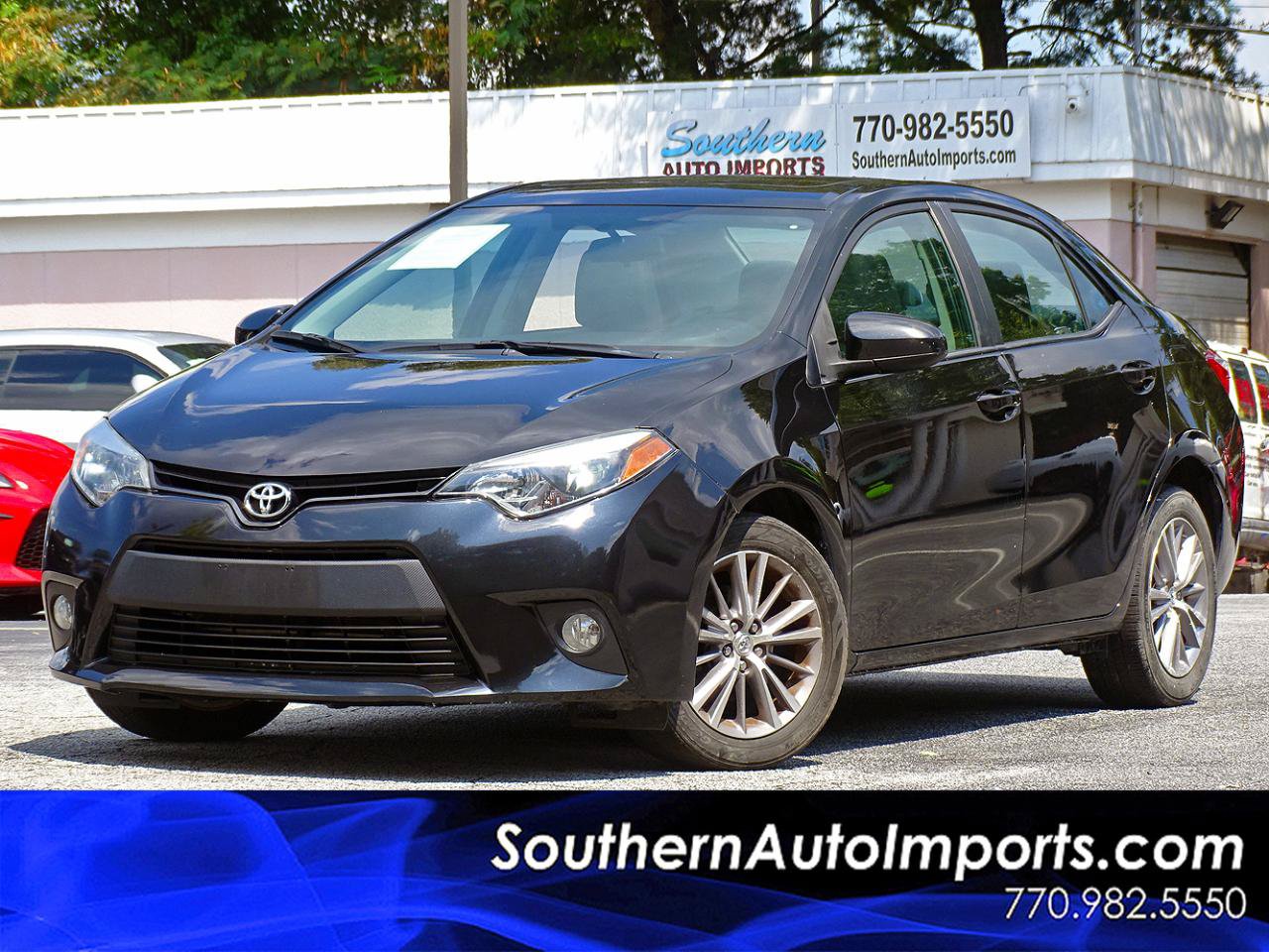 Used 2014 Toyota Corolla LE FWD image 1