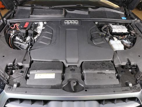 Used 2018 Audi Q7 3.0T Prestige w/ Prestige Package image 7