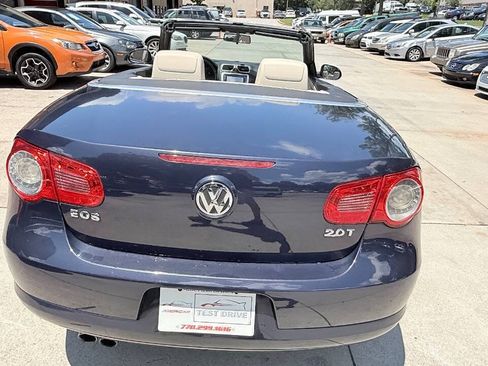 Used 2008 Volkswagen Eos Komfort FWD image 23
